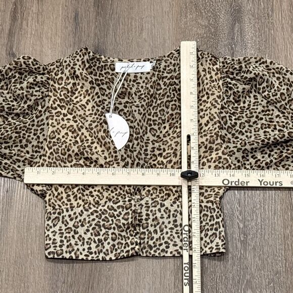 Petal & Pup Top Size 4 Cropped Leopard Print Balloon Sleeve Festival NEW - Picture 4 of 11